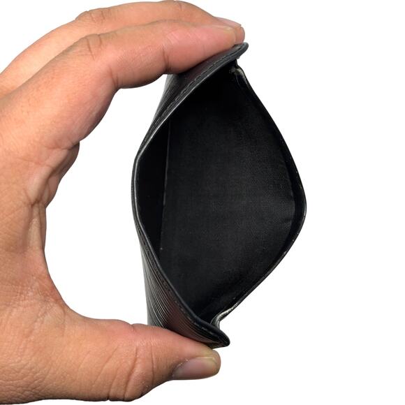 Louis Vuitton Black Cardholder Wallet - Picture 7 of 10